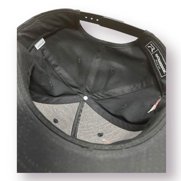 3M IJ280 Snapback Hat Adjustable Hat Richardson‎ Black Hat w/ Red font - Picture 4 of 5